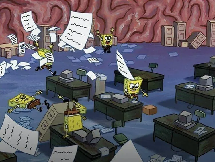 Cena do desenho Bob Esponja representando o interior de um cérebro em pânico. Vários pequenos Bob Esponjas correm freneticamente por um escritório caótico, jogando papéis para o alto entre mesas e arquivos, ilustrando uma situação de sobrecarga mental ou desespero.
